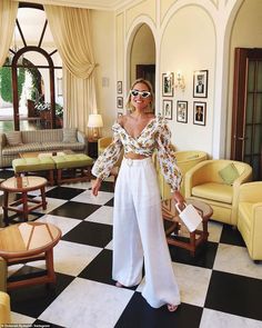 Christian Dior Gowns, European Outfits, Spain Outfit, Summer Brunch Outfit, Europe 2023, Outfits Primavera, Boho Inspo, Pinterest Trends