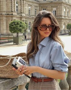 Livia Auer, Looks Jeans, Money Girl, Long Knitted Dress, Estilo Preppy, Old Money Style, Old Money Aesthetic, Jumpsuit Fashion, Looks Vintage