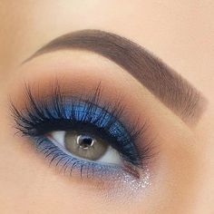 Makeup Azul, Blue Eyeshadow Makeup, Blue Makeup Looks, Pinterest Makeup, Beautiful Eye Makeup, Makeup Makeover, Blue Eyeshadow