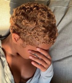 Short Dyed Hair, Short Natural Curly Hair, Short Hair Black, Short Hair Pixie Cuts, Short Sassy Hair