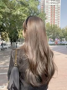 Brown Hair Korean, Hair Motivation, Ash Hair, Ash Hair Color, Hair Color Caramel, Caramel Hair, Honey Blonde Hair