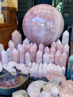 Tarot 101, Shiny Rocks, Fairy Stuff, Displaying Crystals, White Witch, Pinterest Ideas, Gadgets And Gizmos