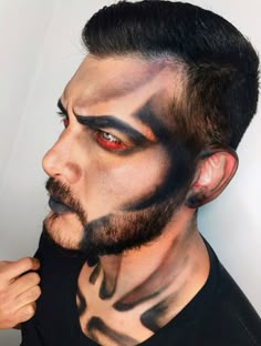 Mens Demon Makeup, Male Devil Makeup, Demon Halloween Costume Men, Male Demon Makeup, Male Demon Costume, Male Devil Costume, Dracula Makeup For Men, Mens Devil Makeup, Devil Halloween Costume Men