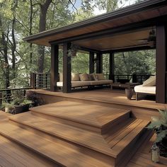 13 Chic Small Deck Layouts To Inspire Your Outdoor Space - DreamyHomeStyle Small Deck Layout, Small Decks, Small Deck Furniture, Garden 101, Deck Furniture Layout, Second Story Deck, Deck Layout, Garden Steps