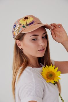 Custom Hand Stitched Hat / Hand Embroidered Hat / Floral hat / Colorful hat / Botanical hat / Embroidered Baseball Cap Color: terra-cota baseball cap; Design: hand embroidered echinacea with wildflowers; Cap size (head circumference): 55 - 67 cm; Fabric: 100% cotton Twill, garment-washed. The quality of the embroidery and baseball hat is superior, I guarantee! ;) I really enjoyed making this, and I hope my customer will enjoy showing it off. 🌿PLEASE NOTE THIS HAT IS READY TO SHIP🌿 GET 10% OFF Spring Brimmed Trucker Hat, Embroidered Baseball Cap For Beach In Spring, Adjustable Brimmed Dad Hat For Spring, Adjustable Flat Brim Dad Hat For Spring, Adjustable Dad Hat With Flat Brim For Spring, Spring Adjustable Visor Dad Hat, Casual Visor Hat For Festivals, Snapback Baseball Cap For Spring Festival, Spring Festival Snapback Baseball Cap