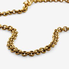 Dyan "Pre Raphaelite" Medium Chain Necklace in 22K Nectar Gold – Reinstein Ross Handmade Chain, Pre Raphaelite, Length Necklace, City Design, Chain Necklace, Gold Necklace, Yellow Gold, Necklaces, Chain