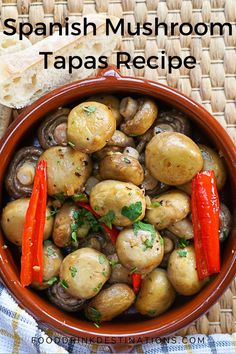 This recipe for champinones al ajillo is a traditional Spanish mushroom tapas recipe that I learned when living in Spain. With only a handful of ingredients, it’s an easy-to-make vegetarian tapas recipe that is a perfect snack or addition to a night of Spanish tapas. Foods From Spain Traditional, European Vegetarian Recipes, Spanish Mushrooms Tapas, Mushroom Tapas Recipe, Paella Sides, Vegetarian Tapas Recipes, Spanish Cousine, Spain Food Recipes, Spanish Food Ideas