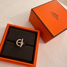 Comes With Box And Proof Of Receipt Hermes Ring, Hermes Jewelry, Womens Jewelry Rings, 18k Rose Gold, Colored Diamonds, Diamonds, Rose Gold, Women Jewelry, Ring