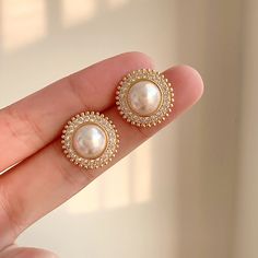 Gold Diamond Earrings Studs, Sunflower Earrings, Mother Of Pearl Earrings, Womens Earrings Studs, Pearl And Diamond Earrings, Halo Earrings Studs, Fancy Jewellery