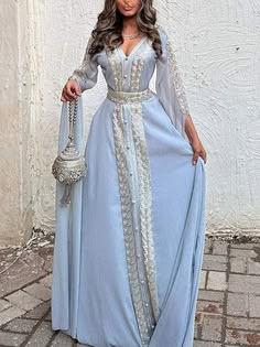 Ramadan Kaftan Arabic Dresses Modern, Arabic Dress Kaftan, Moroccan Dress Modern, Arab Fashion Modern, Evening Abaya, Ramadan Kaftan, Moroccan Traditional Dress, Kaftan Styles