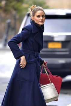 Olivia Palermo Outfit, Blue Wool Coat, Estilo Olivia Palermo, Olivia Palermo Lookbook, Olivia Palermo Style, Perfect Coat, Olivia Palermo, Street Style Chic, Style Crush