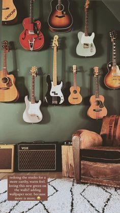 guitar room Office With Guitars, Guitar Wall Aesthetic, Guitar Feature Wall, Man Cave Music Room Ideas, Guitar Display Ideas, Guitar Room Man Cave, Guitar Room Aesthetic, Guitar Room Ideas, Basement Music Room