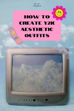 Y2K aesthetic retro tv and retro phone Y2k Fashion Blue, Pink Y2k Fashion, Early 2000s Fashion Aesthetic, 2000s Inspired Outfits, Cute Y2k Outfits, Early 2000s Fashion Trends, 2000s Fashion Aesthetic, Outfit Inspo Y2k, Bags Y2k