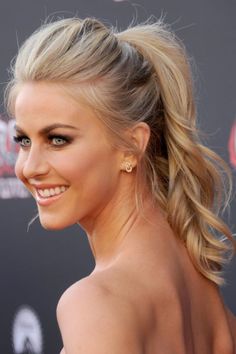 The BEST blonde celebrity hair color to show your stylist asap: Julianne Hough Blonde Celebrity Hair, Ash Blonde Hair Colour, Celebrity Hair Colors, High Ponytail Hairstyles, Ash Hair Color, Hollywood Hair, Hair Magazine, Ash Blonde Hair, Julianne Hough