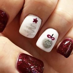 Hello, lovelies! Today I’ll be sharing some Christmas nail art designs you can try yourself. I love painting my own nails and doing different designs. I’m also not that good at it; so don’t worry, all the nail designs in...Read More Simple Christmas Nails, Nail Art Noel, Christmas Nail Art Easy, Nails Holiday, Holiday Tips, Nagellack Trends, Holiday Nail Designs, Christmas Nails Easy, Cute Christmas Nails