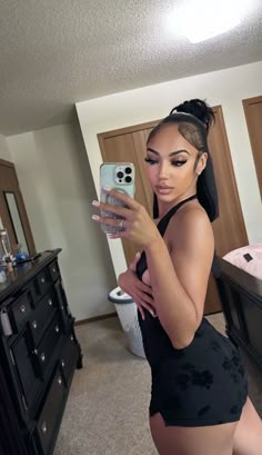 Chilling Outfits, Selfie Inspo, Braided Hairstyles For Teens, Face Card, Pink Girly Things, Girl Fits, Cute Comfy Outfits, Cute Simple Outfits, Pretty Selfies