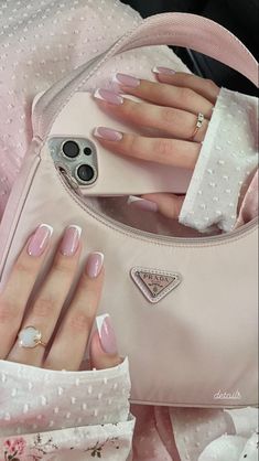 Cheengu Pink, Princess Pilates, Pink Princess Aesthetic, Outfits Asian, Viral Aesthetic, Chanel Lipstick, Workout Inspo, Pilates Princess, Coquette Style