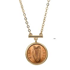 PRICES MAY VARY. ✔ ELEGANT & STYLISH COIN NECKLACE - Our necklace is made of jeweler’s metals in a goldtone finish and a genuine Irish Penny Coin. Features a harp, the national symbol of Ireland. It measures 1 1/4" x 1" x 1/8" and weighs only 2 oz. It has a 1 Year Manufacturer Warranty and comes with a Certificate of Authenticity. ✔ HIGH QUALITY & DESIGN - Our Irish Coin Necklace is made of durable jeweler’s metal. It will never lose its eye-catching design or rust unlike a less expensive copy. Coin Bar, Penny Necklace, Necklace Displays, American Coins, Penny Coin, Coin Design, White Jewelry Box, Gadget Gifts, Coin Jewelry