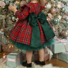 Reposhing This Item I Purchased From @Massielcl. Loved It, But Daughter Just Never Had A Chance To Wear It. Questions? Leave A Comment Below! Sfpf Home Classy Christmas Dresses, Xmas Clothes, Plaid Christmas Dress, Kid Christmas, Toddler Christmas Dress, Christmas Dress Baby, Girls Christmas Dresses