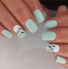 Manicure For Italy Trip, Summer Nails 2023 Gel Designs, Nail Art Spring Classy, Single Nail Design, Simple Floral Nails, Classy Nail Designs, Simple Gel Nails, Her Nails, Cute Gel Nails