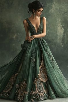 Mythical Ball Gowns, Extravagant Dresses Fairytale, Fantasy Ball Gowns Goddesses, Green Gown Aesthetic, Fairycore Ballgown, Green Fantasy Outfit, Fantasy Dress Green, Nature Gown, Forest Green Wedding Dress