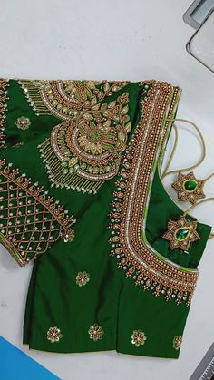 Bridal Embroidery, Mirror Pose, Dress Designs For Stitching, Mirror Work Blouse, Aari Blouse, Birds Embroidery Designs