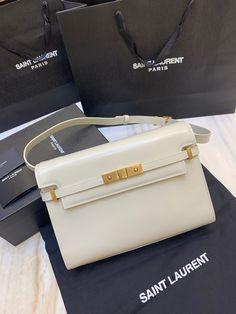 Ysl Manhattan Bag Outfit, Ysl Manhattan Bag, Ysl Manhattan, Saint Laurent Manhattan, Rich Lady, Celine Box Bag, Dream Bags, Bags Messenger, Latest Bags