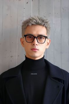 Korean hairstyles for men: Discover the world of fashionable 15 ideas Korean Haircut Men, Asian Men Short Hairstyle, Short Hair For Boys, Asian Man Haircut, Korean Men Hairstyle, Korean Haircut, Asian Haircut, Korean Short Hair