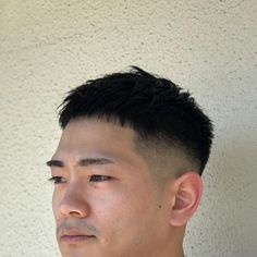 Asian Men Short Hairstyle Round Faces, Men Short Hair Fade, Barbers Haircut, Gentleman Haircut, Boys Fade Haircut, Boy Haircuts Short, Mens Hairstyles Fade