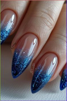 French Tips Blue, Nagel Tips, Smink Inspiration, Blue Nail Art, Blue Nail Designs, White Nail Designs, Blue Nail, White Nail, Prom Nails