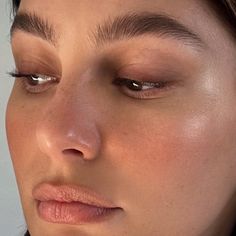 12 Makeup Trends That Will Dominate in 2024, Say Top MUAs | Who What Wear UK 2023 Makeup, Summer Makeup Trends, Lips Photo, Makeup Over 40, Twenty Twenty, Skin Details, Camila Morrone, Ombre Lips, Top Makeup Products