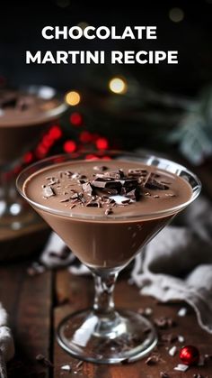 Indulge in decadence with a luxurious chocolate martini. You'll love how easy this chocolate martini recipe is to make, perfect for impressing guests or treating yourself after a long day. The smooth blend of vodka, chocolate liqueur, and cream creates the perfect balance of rich flavors in every sip. Whether you're hosting a cocktail party or relaxing at home, this chocolate martini recipe is sure to be a hit. Chocolate Cream Liqueur Recipe, Chocolate Alcoholic Drinks Easy, Martini Glass Desserts, Chocolate Vodka Cocktails, Choc Martini Recipe, Vanilla Vodka Martini Recipes, Chocolate Martini Recipe Vodka, Chocolate Vodka Martini, Mudslide Martini