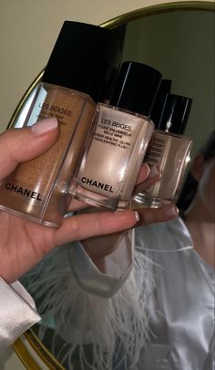 Chanel Make Up Bag, Chanel Beauty Aesthetic, Chanel Makeup Aesthetic, Chanel Makeup Products, Chanel Bronzer, Chanel Highlighter, Chanel Makeup Bag, Chanel Cosmetics, Chanel Les Beiges