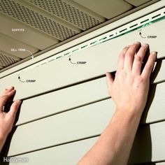 Diy Siding, Vinyl Siding Repair, Vinyl Siding Installation, Siding Installation, Siding Repair, Siding Trim, Woodworking Shows, Woodworking School, Installing Siding