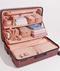 Suitcases – Royce and Rocket Cloud Pink, Travel Tops, Packing Cubes, Clear View, Travel Organization, The Castle, Packing Tips, Travel Gear, Royce