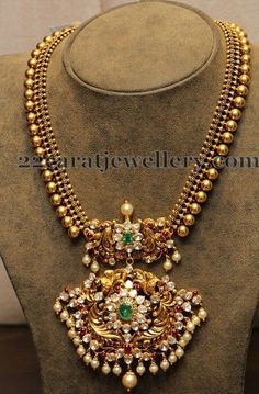 Nakshi Pendant, Latest Indian Jewellery, 22 Carat Gold Jewellery, Antique Gold Jewelry Indian, Gold Necklace Indian, Gold Jewelry Simple Necklace, Design Page, Beautiful Gold Necklaces, Handmade Gold Jewellery