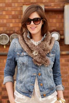 Fur Scarf Outfit, Ways To Wear A Scarf, Embellished Denim, Casual Outerwear, Fur Scarf, Fake Fur, How To Wear Scarves, Winter Style