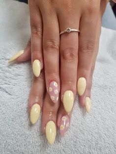 Unghie Sfumate, Spring Acrylic Nails, Daisy Nails, Colorful Nails, Yellow Nails