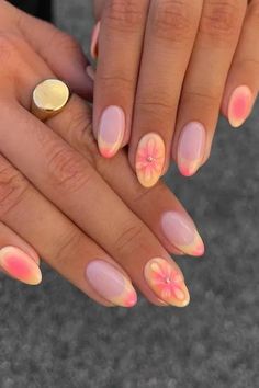 Explore 40+ pretty and trendy short summer nail designs. From simple minimalist styles to bright, colorful and cute beach-inspired nails, find fun ideas for Y2K, 90s, old money, European, floral, French tips styles, and almond, coffin, and square shapes. Perfect for pool, work, parties, birthdays, vacations, and weddings! Hawaii Nails, Paznokcie Hello Kitty, Preppy Nails, Kutek Disney, Unghie Sfumate, Beachy Nails, Summery Nails, Cute Nail Ideas, Girly Acrylic Nails