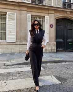 #fashion#beauty#style#outfitideas#outfitideas Tie Outfit, Corporate Attire, Professional Outfits Women, Business Outfits Women, Stylish Work Attire, Woman Suit Fashion, Classy Work Outfits, Stylish Work Outfits, Black Suit