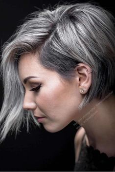 Straight Pixie-Bob With Grey Highlights #shortgreyhair #shorthaircuts #greycolor #pixiebob #straighthair Short Gray Hair, Short Grey Haircuts, Pixie Bobs, Grey Hair And Glasses, Grey Hair Transformation, Short Ombre Hair, Gray Hair Cuts, Blending Gray Hair