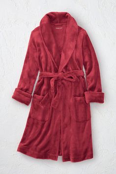 One very cozy reason to snuggle in for the night… or day. This plush-soft fleece robe has an open front with dual belt loops to adjust the waist height, plus front patch pockets. Fuzzy Robe, Plush Robe, Fleece Robe, Egift Card, Christmas List, Front Open, Patch Pocket, Christmas