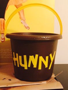 there is a bucket with the word humpy on it