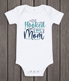 Check out this item in my Etsy shop https://www.etsy.com/listing/871706977/hooked-on-mom-fishing-baby-bodysuit Baby Room Fishing Theme, Baby Boy Shower Fishing Theme, Baby Shower Ideas Fishing Theme, Baby Boy Nursery Fishing Theme, Baby Boy Fishing Shower Ideas, Fishing Baby Nursery, Fishing Theme Baby Shower Ideas, Baby Shower Fishing Theme, Fishing Themed Nursery