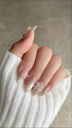 Oval Nails Inspiration, Nail Classy, Nail Elegant, Nail Simple, Nail Art Cute, Acrylic Nails Almond Shape, Nail Aesthetic, Aesthetic Nail, Random Objects