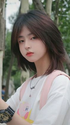 Thu hút, cá tính là điều không thể phủ nhận Tomboy Haircut, Justina Xie, Ulzzang Short Hair, Hear Style, Short Hair Tomboy, Asian Short Hair, Fluffy Hair, Girl Short Hair, Short Hair Haircuts