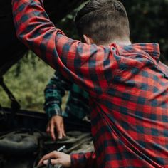 History tells us the Buffalo plaid shirt came into existence around 1850. Crafted from wool, it was an instant hit with the outdoorsmen who braved the elements on a daily basis. Waxhaw, North Carolina came into existence around 1889, let’s just say about 40 yrs later. Cotton production was vital to the life of this new town. It is entirely possible an outdoorsman from Waxhaw loved the buffalo plaid shirt but wasn’t keen on wool. And it is also entirely possible that somebody in town crafted one Waxhaw North Carolina, Buffalo Jackson, Buffalo Plaid Shirt, Buffalo Plaid Flannel, Buffalo Plaid Pattern, The Buffalo, New Town, Plaid Flannel Shirt, Mens Fashion Summer