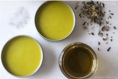 How To Make Comfrey Salve (And Why To Avoid Comfrey Tea) Healing Balm Recipe, Comfrey Tea, Comfrey Oil, Comfrey Salve, Natural Remedies For Allergies, Salve Recipes, Allergy Remedies, Healing Salves, Herbal Recipes