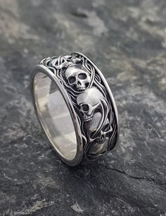 a ring with a skull and crossbones on it