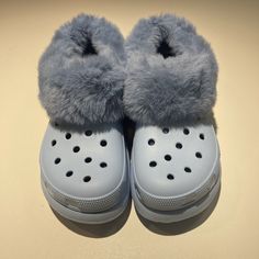 Crocs- Unisex Skit Blue Fuzzy Croc Shoes- Men's Size 6 Women's Size 8. Shipped with USPS Ground Advantage. Fluffy Crocs, Fuzzy Crocs, Girly Christmas Gifts, Croc Shoes, Girly Christmas, Crocs Shoes, Christmas List, Comfortable Shoes, Shoes Mens